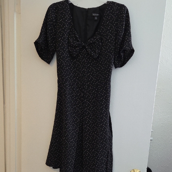 S.L. Fashions Dresses & Skirts - S.L. Fashions Black Bird Dress